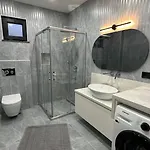 Greenplain Luxury Villa